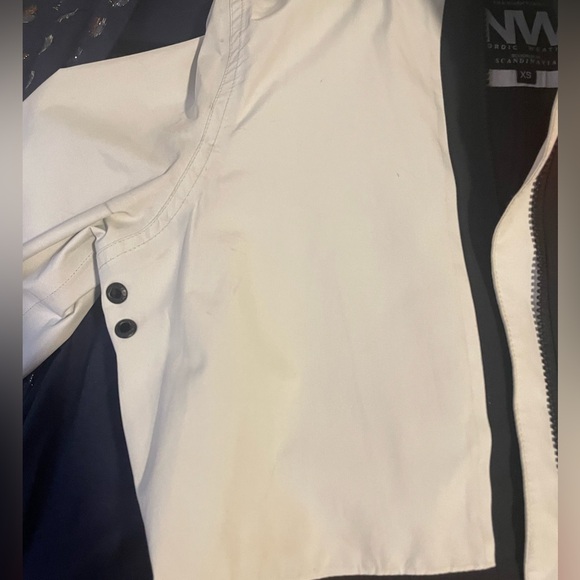 Nordic Weather colorblock rain jacket EUC - Picture 9 of 12